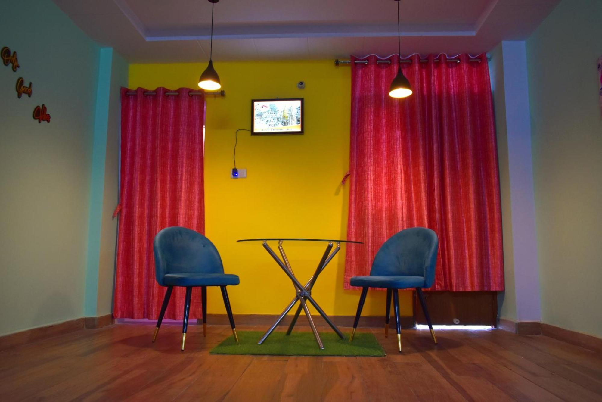 Annapurna Apartment *